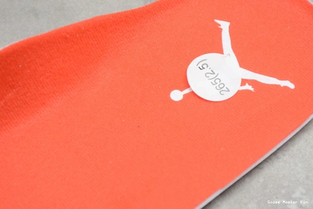 Air Team OrangeCT8527-118 4 Jordan 0530